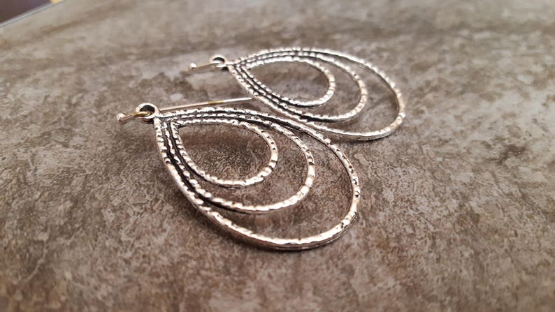 Sale Layered Silver Teardrop Earrings, Oval Hoop Earrings, Antiqued Silver Drop Earrings, Rustic Lightweight Everyday, Gift For Her image 3