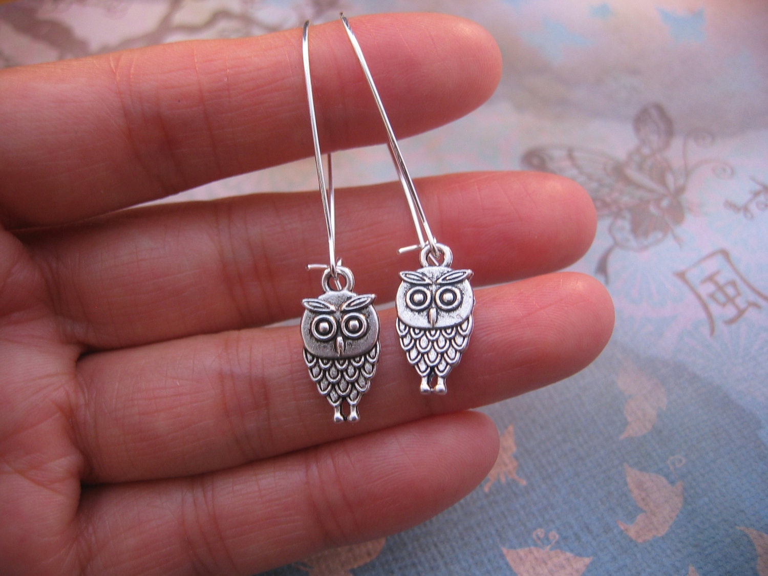 Dangly owl earrings tibetan silver crystal Dangly owl earrings tibetan silver crystal