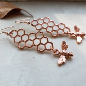 Sale Honeycomb Bee Rose Pink Gold Earrings, Queen Bee, Geometric, Unique Gift Ideas For Her, Nature Inspired Jewelry, jingsbeadingworld