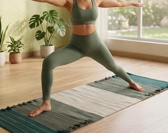 Tappetino da yoga in cotone biologico – Tessuto a mano, antiscivolo, ideale per viaggi, 60 x 180 cm, stile boho ecologico, tappetino antiscivolo per meditazione ed esercizi.