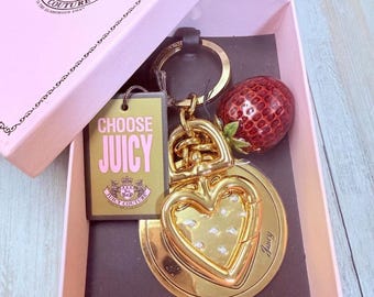 Juicy Couture Vintage Strawberry Gold Tone Heart Key fob Purse Charm New