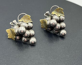 NF 925 Vintage Sterling Silver Grape On Vine Leaf Mexican Pierced Earrings