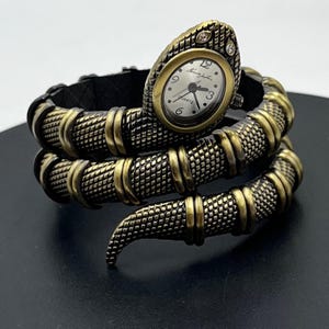 Kenneth Jay Lane KJL Snake Serpent Wrap Watch Bracelet Antique Gold Tone New Bat Kenneth Jay Lane | Accessories | Kenneth Jay Lane Kjl Snake  main image 4