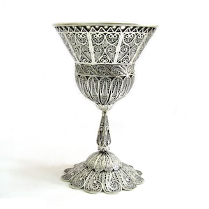 Kelch-Tasse, Sterling Silber Weinkelch, Kiddush-Tasse, filigrane Silberschmiedekunst, der innere Kelch ist mit 24K Gold beschichtet, ausgefallener Kelch - ID743