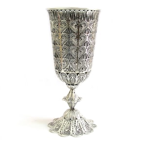 Exclusiver Wein Kelch, Sterling Silber 925, Kelch Cup, Jemenit Filigree, Kiddush Cup, Der innere Kelch ist mit 24K Gold beschichtet - ID751