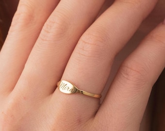 Personalized Name Ring, Dainty 14k Gold Name Ring, Custom Engraved Ring, Minimalist Ring, Bridesmaids Ring, Everyday Jewelry, Birthday Gift
