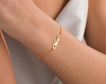 Dainty Gold Paw Print Name Bracelet, Custom Elegant Dog Paw Bracelet, Pet Name Bracelet, Pet Lover Gift, Christmas Gift, Personalized Gift