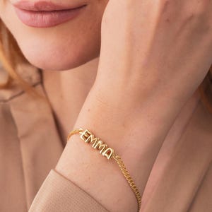 Personalisiertes 3D-Blasen-Buchstabenarmband, Benutzerdefiniertes Ballon-Buchstabenarmband, Monogramm-Buchstaben-Armband, Muttertagsgeschenk