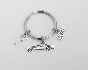 New Driver Keychain / First New Car Key Ring / Drivers Licence Key Chain / 2024 Driving Test / Gifts Under 20