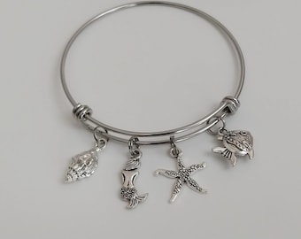 Mermaid Tail Charm Bracelet / Shell Bangle / Ocean Jewelry