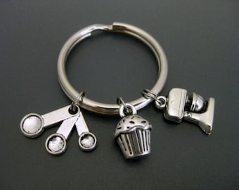 Cupcake Keychain / Baker Key Ring / Baking Accessories