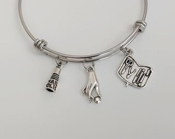 Nail Technician Charm Bracelet / Beautician Jewelry / Manicurist Bangle