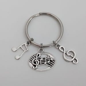 Music Lover Keychain / Treble Key Ring / Music Note Gift