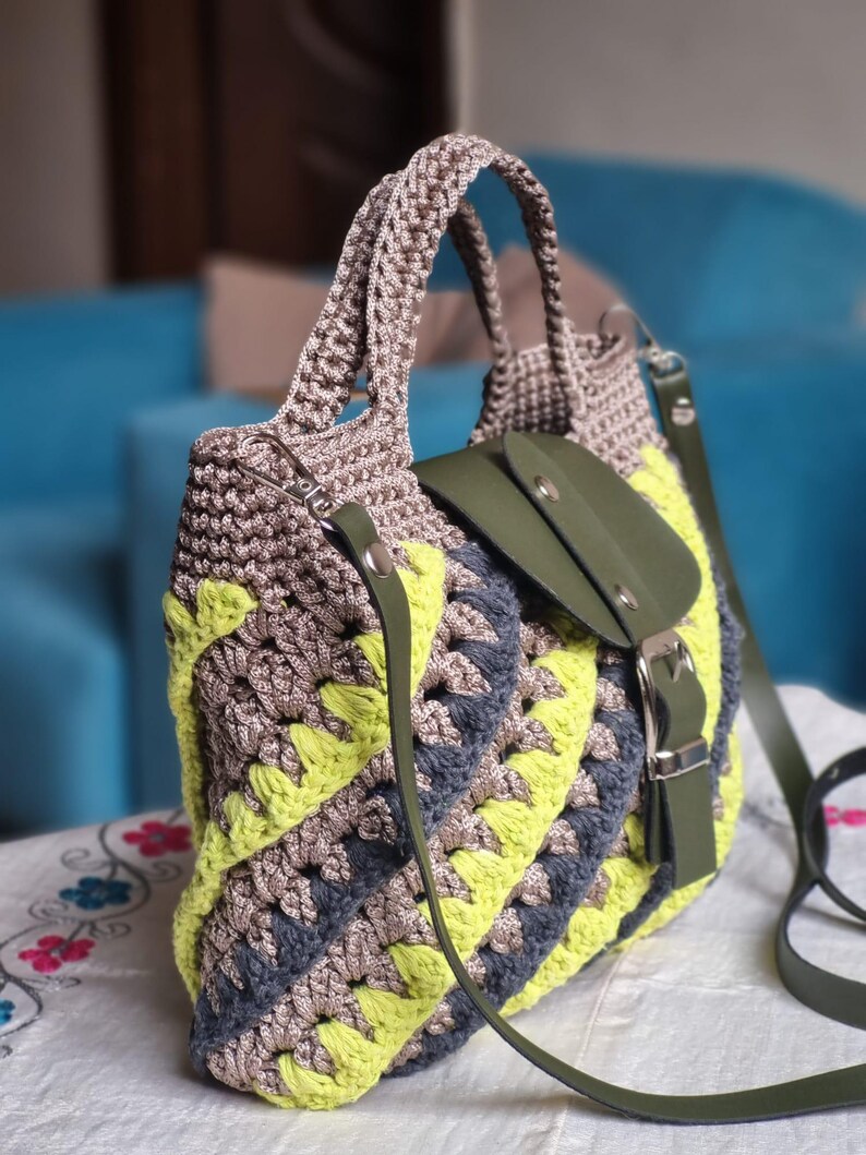 HandwovenMacrameMiniCrossbodyBag:BohoBeachPurse,BohoEverydayShoulderPurse,HandwovenMacrameMiniCrossbodyBag,BohoDesign,MiniMacrameShoulderBag