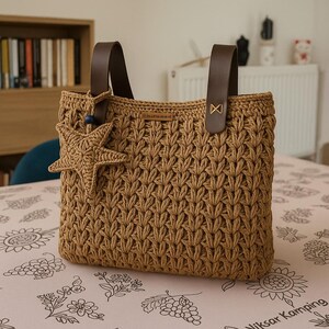CrochetPaperRopeToteBag:StripedBeachBag,Handmade,BohoBeachToteBag,HandmadeGift ,RuffleDesign,CrochetStraw ToteBag,HandcraftedStylishToteBag