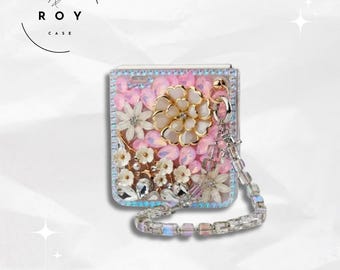 Funda con diseño de flores 3D para Samsung Galaxy Z Flip 7, 6, 5 y 4, con cadena para la muñeca.