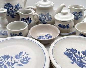 Pfaltzgraff Yorktowne Stoneware | Blue Floral | Vintage USA | Choose Piece