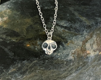 Silver Skull Necklace, skull charm chain, cute skull, skulls, Goth Halloween Jewellery, witch jewelry, silver skull