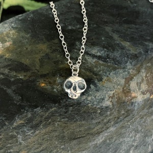 Skull Necklace - Roger