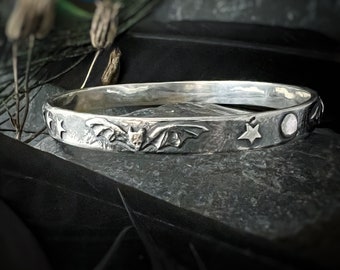 Moon flitting bat Bangle