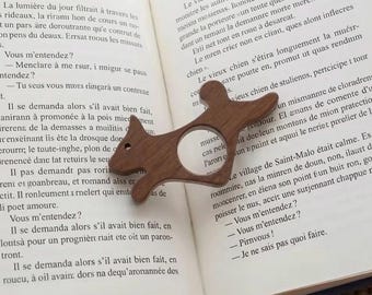 Sujetapáginas de madera con forma de perro – Ligadura de anillo para página de lectura de nogal