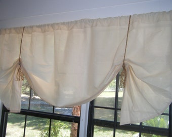 Muslin Balloon Valance, 42"-96" W X 27" L, with Choice of Ties, 'Balloon Valance in Muslin' by Jackie Dix