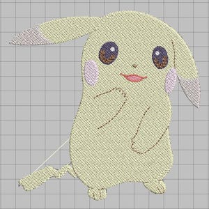 Könnte beinhalten: Gesticktes Pikachu-Design in Gelb, mit braunen Augen, rosa Wangen und einem lächelnden rosa Mund. Das Design hat ein strukturiertes Aussehen mit Details wie Ohren und Schwanz. Der Hintergrund ist ein Rastermuster.