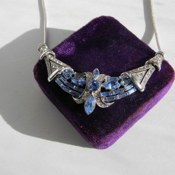 my S O M E T H I N G blue // stunning vintage Ora blue rhinestone silver tone necklace