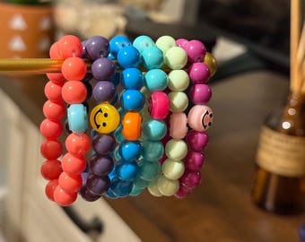 Beaded Emoji  bracelet