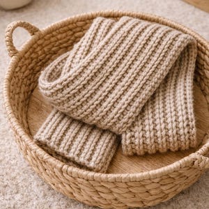 Chunky Crochet Scarf Pattern – Beginner Ribbed Scarf, Super Bulky Yarn, Cozy Long Winter Scarf PDF, Gift for Her or Him, Chrismtas Gift