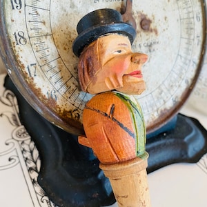 Anri Carved Wood Bottle Stopper: Man with Top Hat, Mechanical Mouth
