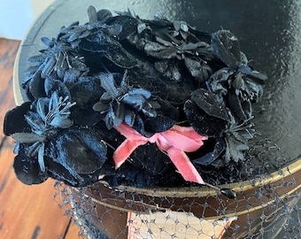 Vintage Black Velvet Ring Fascinator Hat With Butterfly  display picture 3