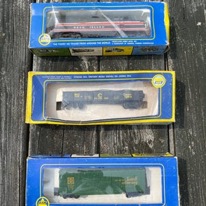 Vintage AHM HO Scale Trains: Rock Island, Chessie System, Santa Fe