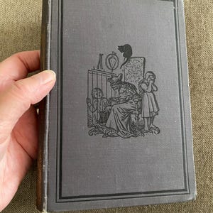 Antique Grimm&#39;s Fairy Tales Book: 1890 German Edition, Illustrated Hardcover