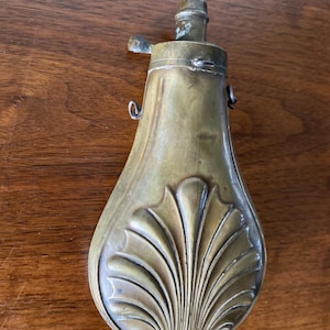 Civil War Era Copper Gunpowder Flask: Ornate Antique Militia Collectible