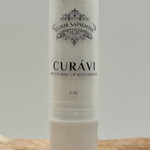 Curávi - Ceramide & Peptide Lip Balm with Tripeptide-29, Vitamin C, and Hyaluronic Acid | Plum Vanilla