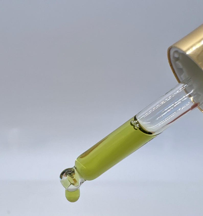 Vestra Lux Serum | Vitamin C + Antioxidant + Firming Appearance Facial Oil image 2