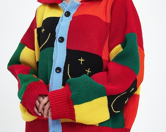 Suéter tipo cárdigan de punto grueso, acogedor, de gran tamaño y colorido con retazos Y2K