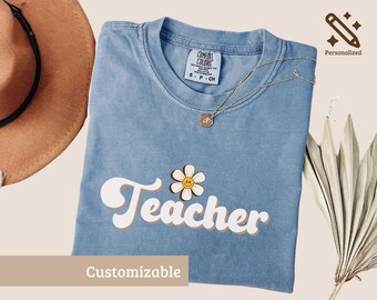 Teacher Shirt, Retro Flower Teacher Sweatshirt, Groovy Teacher Tee, Teacher Appreciation Gift, Back to School Teacher Shirt