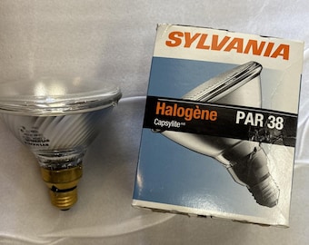 120PAR/CAP/NSP Sylvania PAR38 Narrow Spot Lightbulb # 14856 *NEW