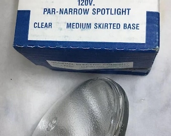 GE PAR46 150 Watt Narrow Spot E26 Standard Medium Base Lightbulb *NEW