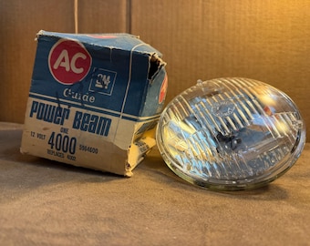 AC Guide Poser Beam 4000 Sealed Beam Headlight GM Part No. 5964600 12V - Brand New