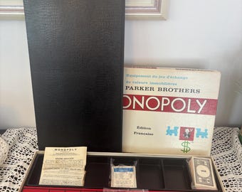 Monopoly board game in French, published by Parker Brothers in 1961 in Canada. 100% complete.