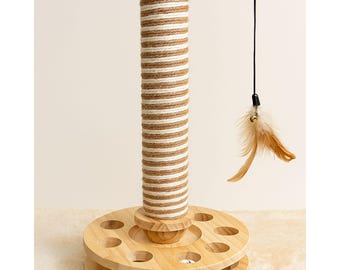 Cat Scratching Post with Wooden Base and Feather Toy – Interactive Sisal Rope Scratcher