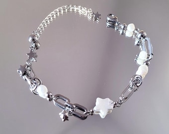 Star Pearl Grunge Bracelet | y2k Alt Chain Bracelet | Stainless Steel x Freshwater Pearls