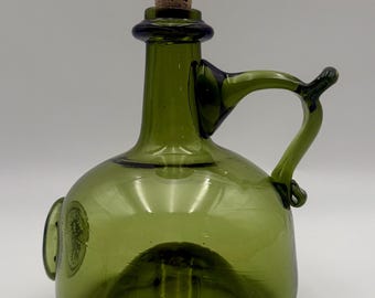 Onion Bottle Decanter: Artisan Hand-Blown Glass (Cork Stopper, Handle)