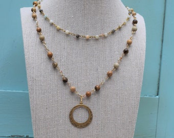 Naszyjnik w stylu edwardiańskim z grawerowanym wisiorkiem „Gemstone Romance”