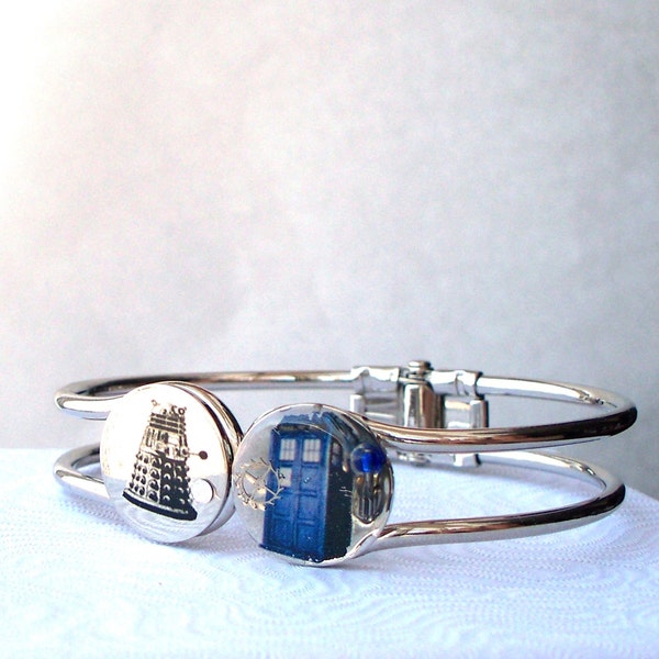Doctor Who Dalek and Tardis face-off Bracelet
