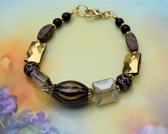 Cleopatra Bracelet in Black and Gold