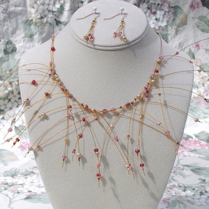 Fee Halskette in Gold und Amethyst mit Ohrringen, Fee Schmuck